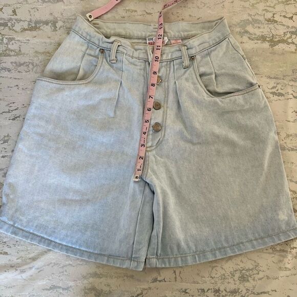 Denim Republic Vintage Pleated Front High Rise Denim Shorts - Picture 4 of 11